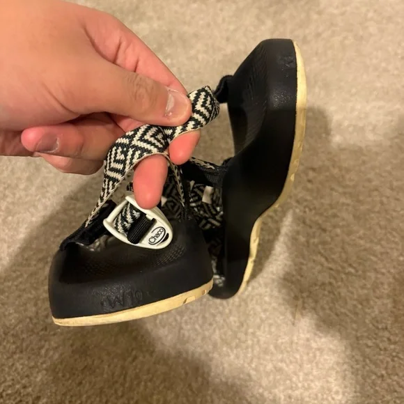Chaco ZX2 Classic Sandal Black and White Strap Medium Width Women’s Size 10 - Picture 7 of 8